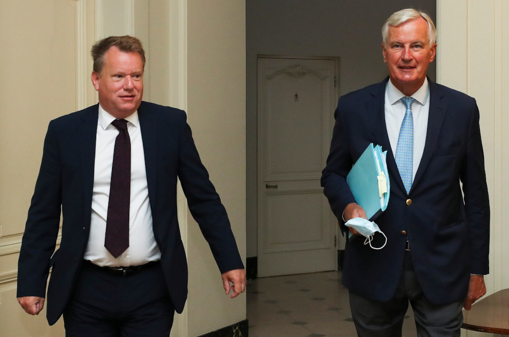 Britainu00e2u20acu2122s chief negotiator David Frost and EUu00e2u20acu2122s Brexit negotiator Michel Barnier arrive for a meeting, in Brussels, Belgium August 21, 2020. u00e2u20acu201d Reuters pic 
