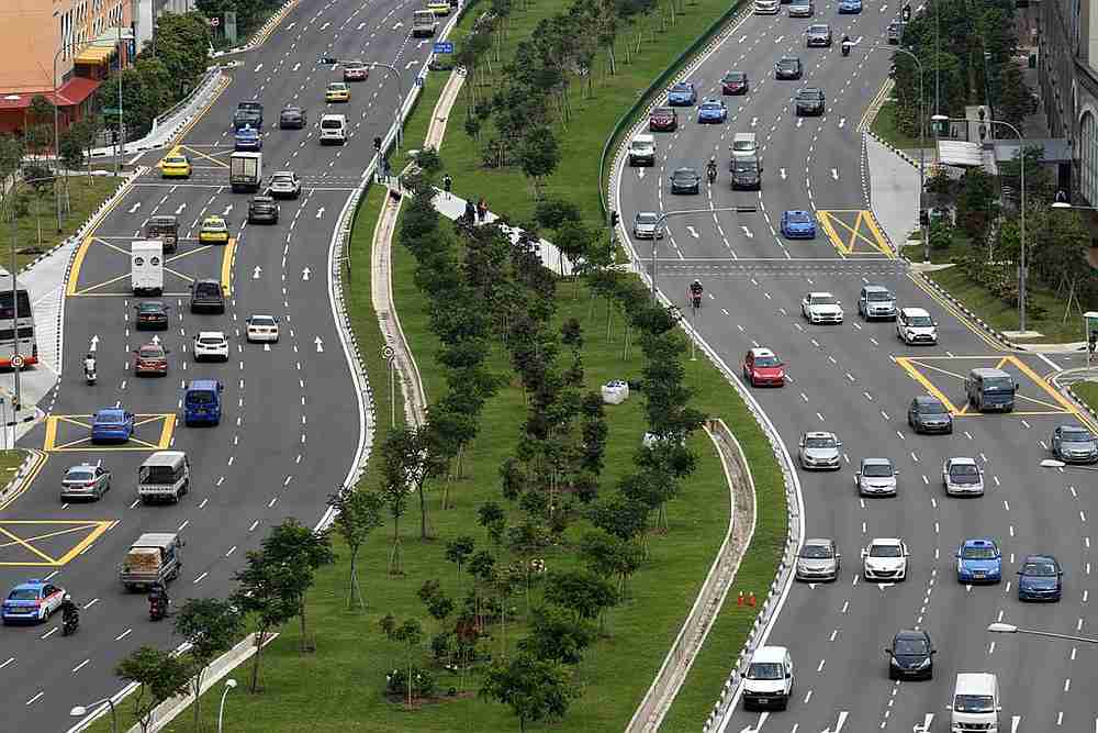 LTA says the vehicle growth rate ensures that the vehicle population growth here is 'tempered and supports the development of a sustainable and liveable environment for Singaporeans.' u00e2u20acu201d TODAY pic