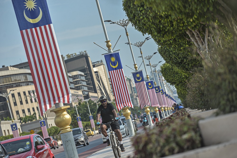 The Jalur Gemilang is displayed along the boulevard in Putrajaya in conjunction with the upcoming Merdeka Day. u00e2u20acu2022 Picture by Shafwan Zaidon