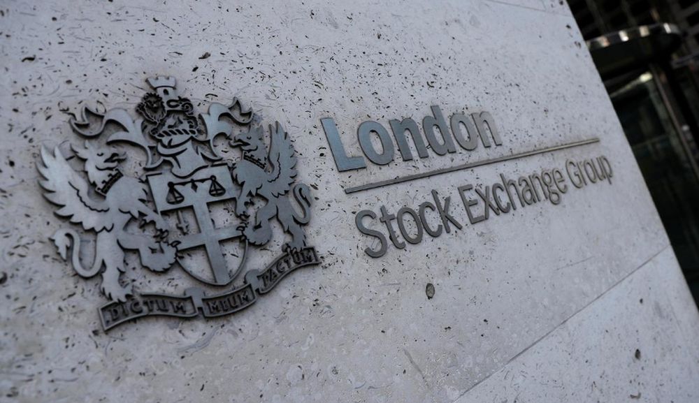 Signage is seen outside the entrance of the London Stock Exchange in London August 23, 2018. u00e2u20acu201d Reuters pic