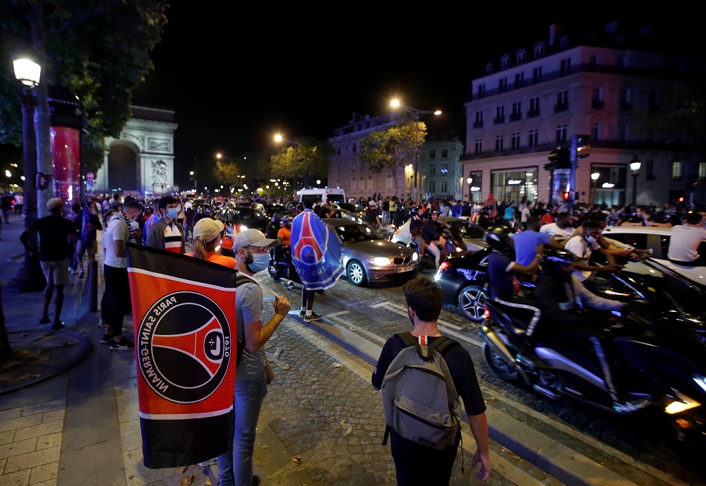 Paris St Germain fans celebrate after their Champions League semi final match against RB Leipzig August 19, 2020. u00e2u20acu2022 Reuters pic 