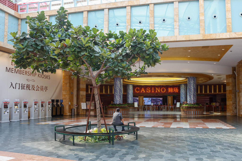 The entrance to the casino at Resorts World Sentosa. u00e2u20acu2022 TODAY pic