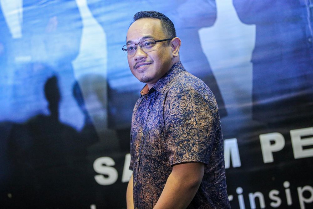 Pejuang's candidate for the Slim by-election Amir Khusyairi Mohamad Tanusi poses for the camera in Tanjung Malim August 12, 2020. u00e2u20acu201d Picture by Hari Anggara