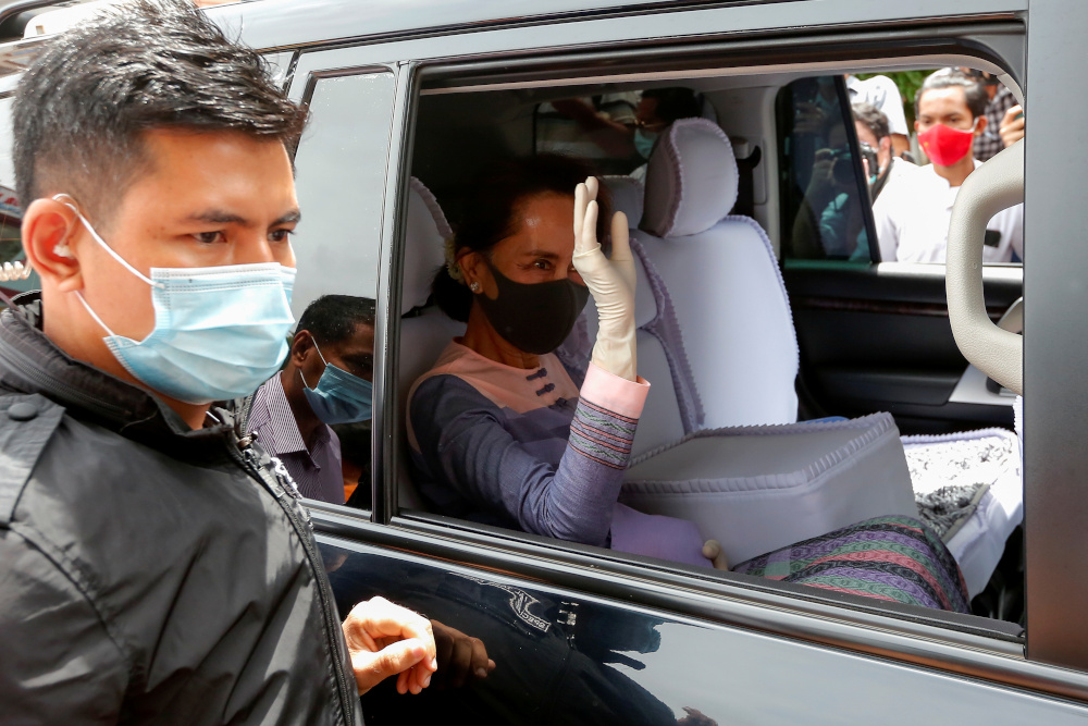 Myanmar leader Aung San Suu Kyi arrives to the electoral commision to formalise her re-election bid as a parliament member in Yangon, Myanmar August 4, 2020. u00e2u20acu201d Reuters pic 