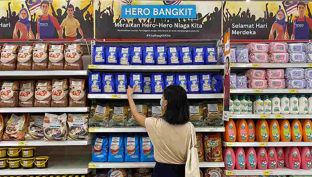 Tesco Stores (Malaysia) Sdn Bhd and Astro are joining forces to help entrepreneurs affected by Covid-19 pandemic. u00e2u20acu201d Picture courtesy of Tesco Stores Sdn Bhd