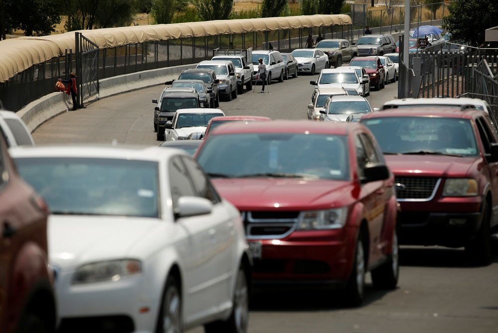 Cars stand in line at the Cordova International Bridge at the Mexico-US border to enter into El Paso, Texas, in Ciudad Juarez, Mexico August 24, 2020. u00e2u20acu2022 Reuters pic