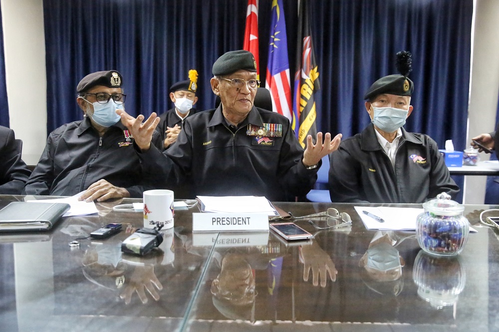 Patriot president Brigadier General (Rtd) Datuk Mohamed Arshad (centre) speaks during a press conference at the Patriot headquarters in Subang Jaya September 11, 2020. u00e2u20acu201d Picture by Choo Choy May