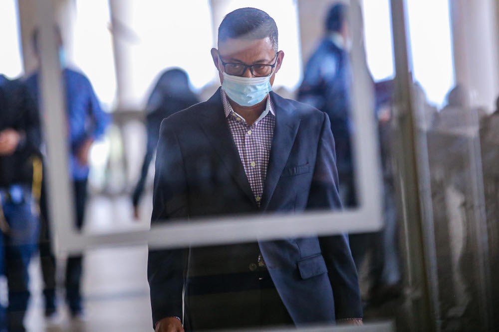 1MDB former CEO Mohd Hazem Abd Rahman is pictured at the Kuala Lumpur Court Complex on September 14, 2020. — Picture by Hari Anggara