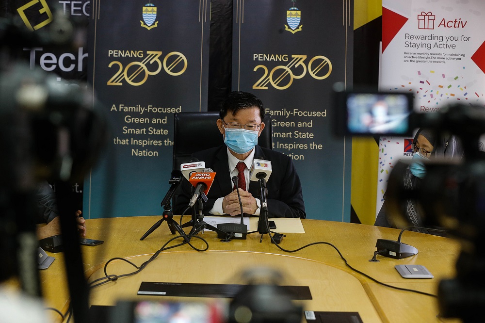 Penang Chief Minister Chow Kon Yeow speaks during a press conference at Komtar in George Town September 23, 2020. u00e2u20acu201d Picture by Sayuti Zainudin