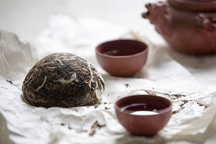The traditional Chinese tea ceremony allows better appreciation of the season’s mooncakes