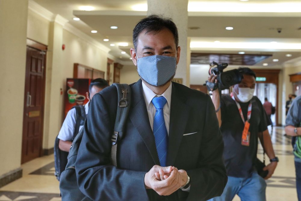 Shahrol Azral, who was 1MDB CEO from 2009 until early 2013, had said that he had never cashed the four cheques as he did not receive any instructions to do so. ― Picture by Ahmad Zamzahuri