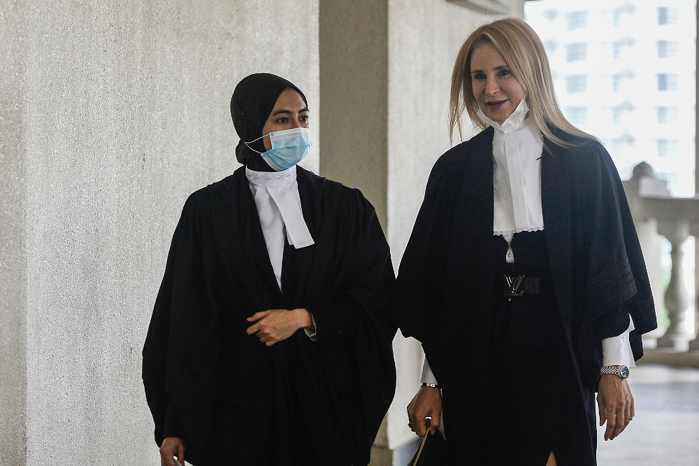 Lawyers Tania Scivetti representing Dewan Rakyat deputy speaker Datuk Seri Azalina Othman Said and Parliament secretary Nizam Mydin Bacha Mydin at the Kuala Lumpur High Court September 22,2020. u00e2u20acu201d Picture by Miera Zulyana