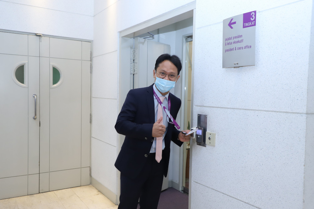 Iskandar Samadu00e2u20acu2122s appointment is expected to fortify the centreu00e2u20acu2122s roles in leading industry development. u00e2u20acu201d Picture from Twitter/mimosmalaysia