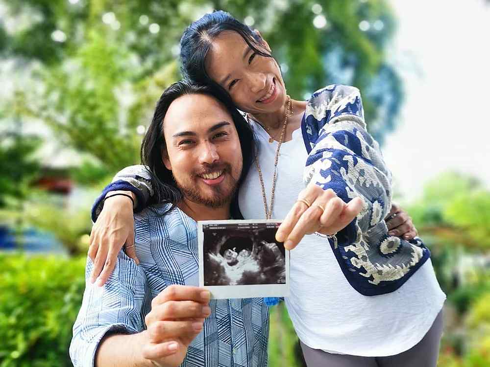 Jehan and Julie will be welcoming their bundle of joy in 2021. u00e2u20acu201d Picture from Instagram/Julie Rhee