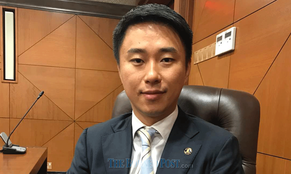 Larry Sng said in a statement today that the ruling Sarawak government under GPS and its previous form of Sarawak BN had consistently failed to ensure the protection and legal rights of customary lands. u00e2u20acu201d Borneo Post pic