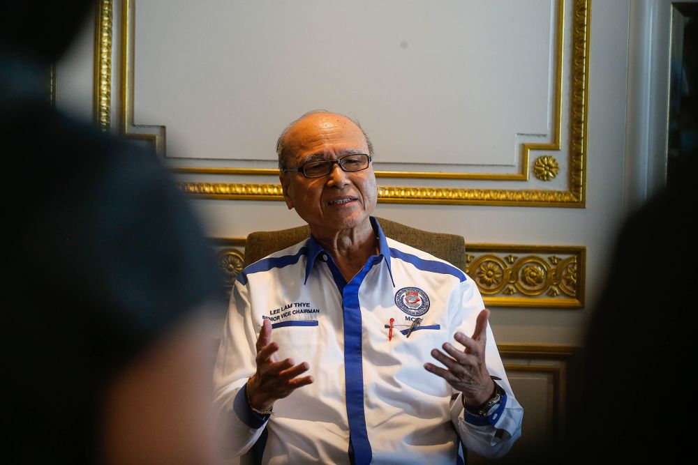 Malaysia Crime Prevention Foundation senior vice-chairman Tan Sri Lee Lam Thye speaks to the press at the Eastern & Oriental Hotel in George Town September 29, 2020. u00e2u20acu201d Picture by Sayuti Zainudin