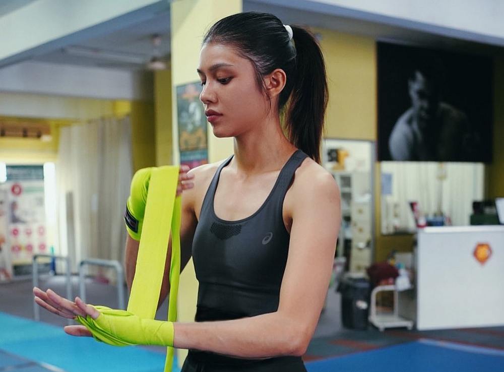 Disrespectful social media users took it upon themselves to decide which body shape is best for the 24-year-old actress Mimi Lana. u00e2u20acu201d Picture from Instagram/Mimi Lana