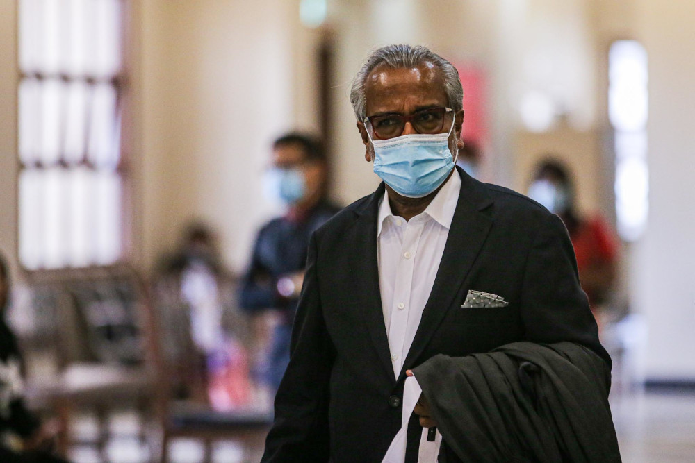 Datuk Seri Najib Razak’s lawyer Tan Sri Muhammad Shafee Abdullah is pictured at Kuala Lumpur High Court, September 7, 2020. — Picture by Hari Anggara