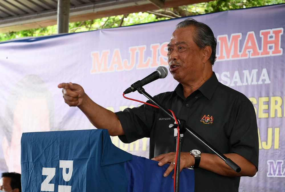 Prime Minister Tan Sri Muhyiddin Yassin delivering a speech during a meet and greet programme with at Tapak Tamu Pekan Kuala Penyu in Sabah, September 17, 2020. u00e2u20acu201d Bernama pic 