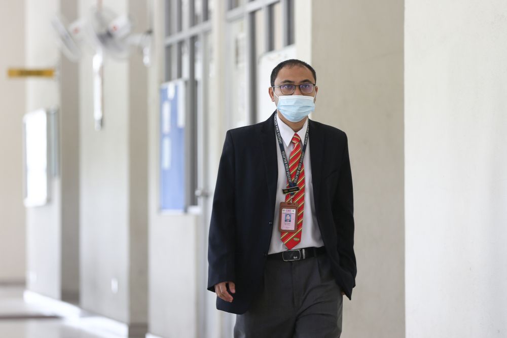 Chemist Saiful Fazamil Mohd Ali is pictured at the Seremban Coroner's Court September 2, 2020. ― Picture by Yusof Mat Isa
