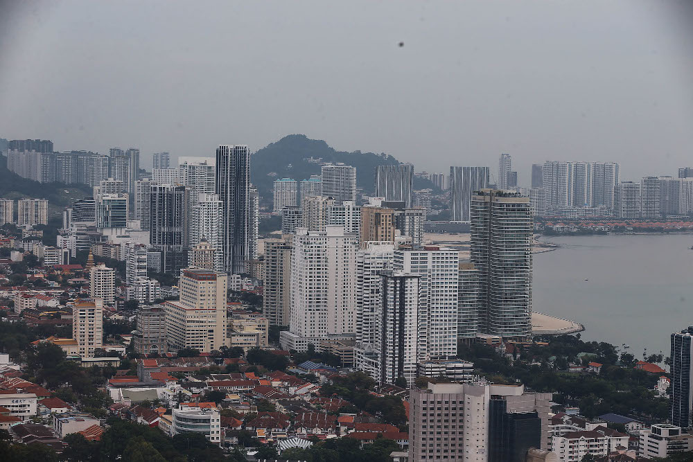 An aerial view of Gurney Drive from Komtar in George Town, Penang September 7, 2020. u00e2u20acu201d Picture by Sayuti Zainudin