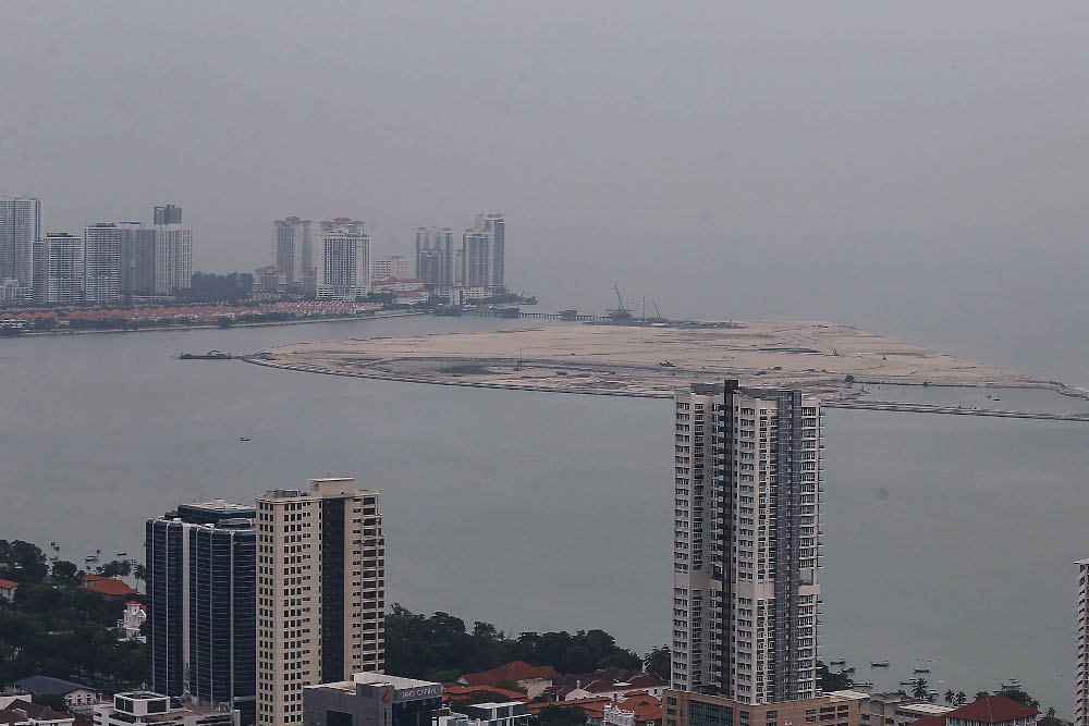 An aerial view of reclaimed area Gurney Wharf can be seen from Komtar in George Town, Penang September 7, 2020. u00e2u20acu201d Picture by Sayuti Zainudin