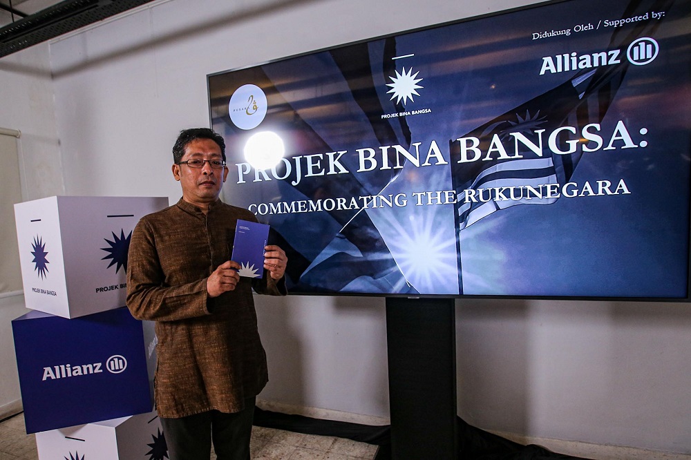 UEC task force chairman Eddin Khoo speaks during the launch of the Rukunegara book in collaboration with Allianz Malaysia Berhad in Bangsar September 12, 2020. u00e2u20acu2022 Picture by Hari Anggara