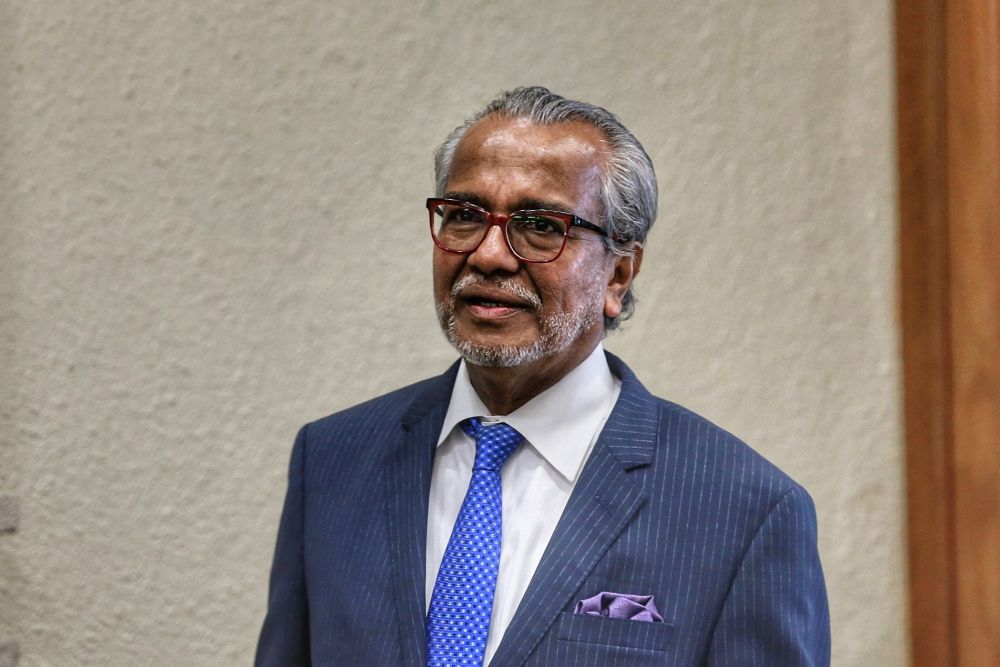 Lawyer Tan Sri Muhammad Shafee Abdullah is pictured at Kuala Lumpur High Court September 17, 2020. u00e2u20acu2022 Picture by Ahmad Zamzahurinn