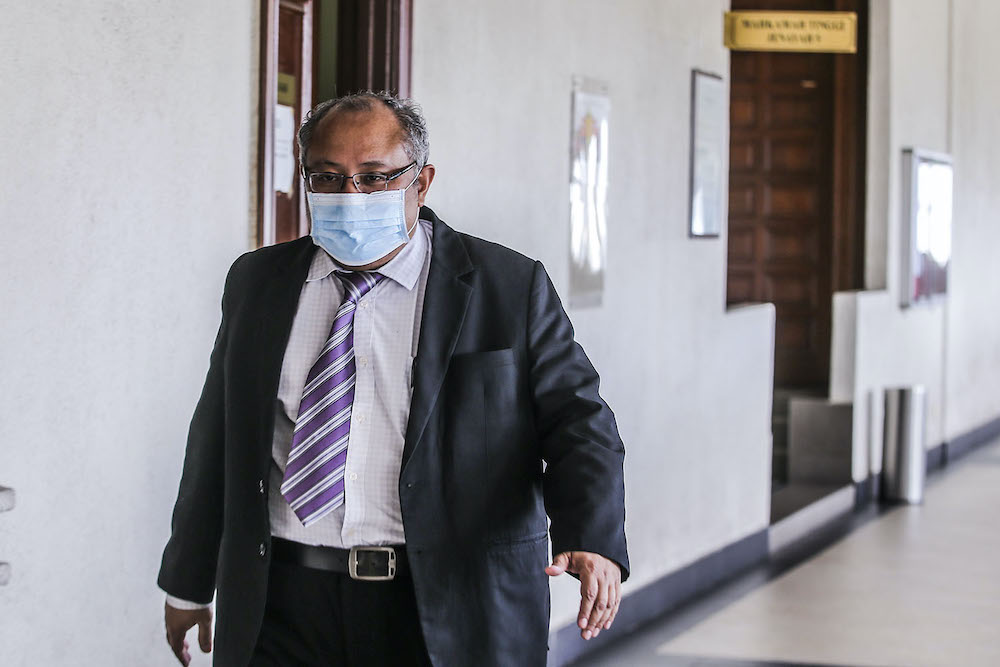 Prime Minister Department's Research Division Director of Economic Intelligence Directorate Kamarudin Muda is pictured at the Kuala Lumpur High Court, October 6, 2020. u00e2u20acu201d Picture by Hari Anggara