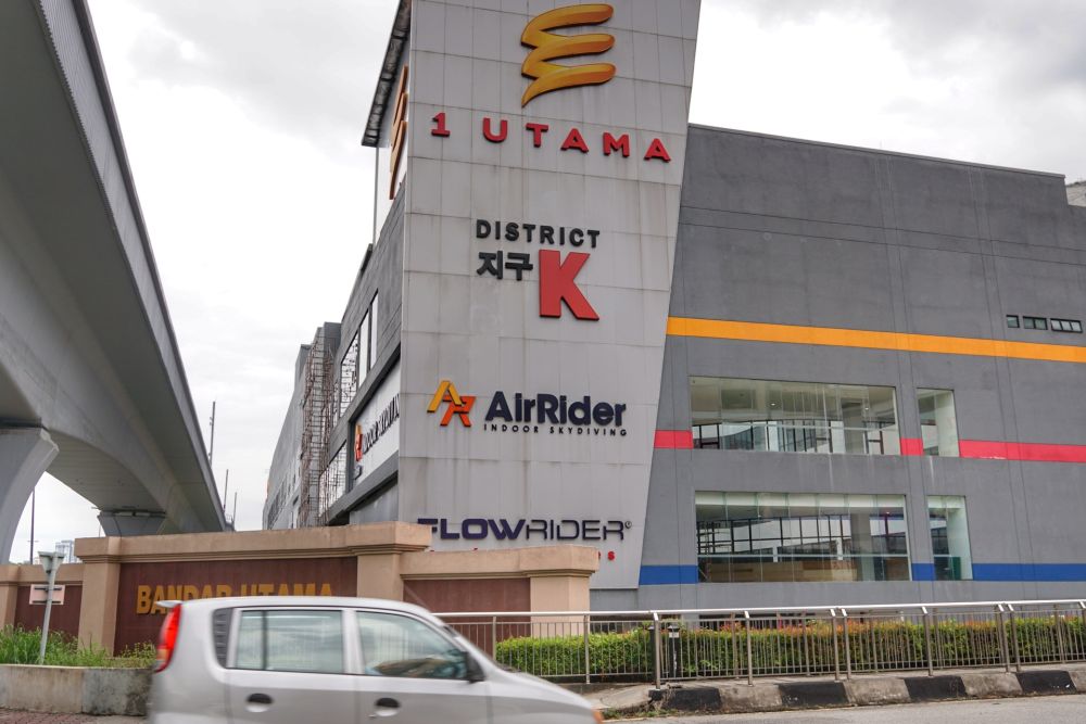 A general view of the 1 Utama shopping centre in Petaling Jaya October 12, 2020. u00e2u20acu201d Picture by Ahmad Zamzahuri