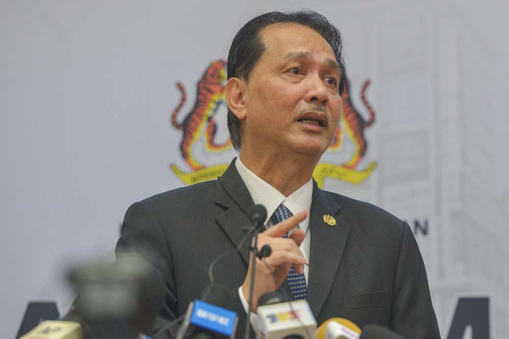 Health Director-General Tan Sri Dr Noor Hisham speaks during the Covid-19 press conference at the Ministry of Health October 1, 2020. u00e2u20acu201d Picture by Miera Zulyana