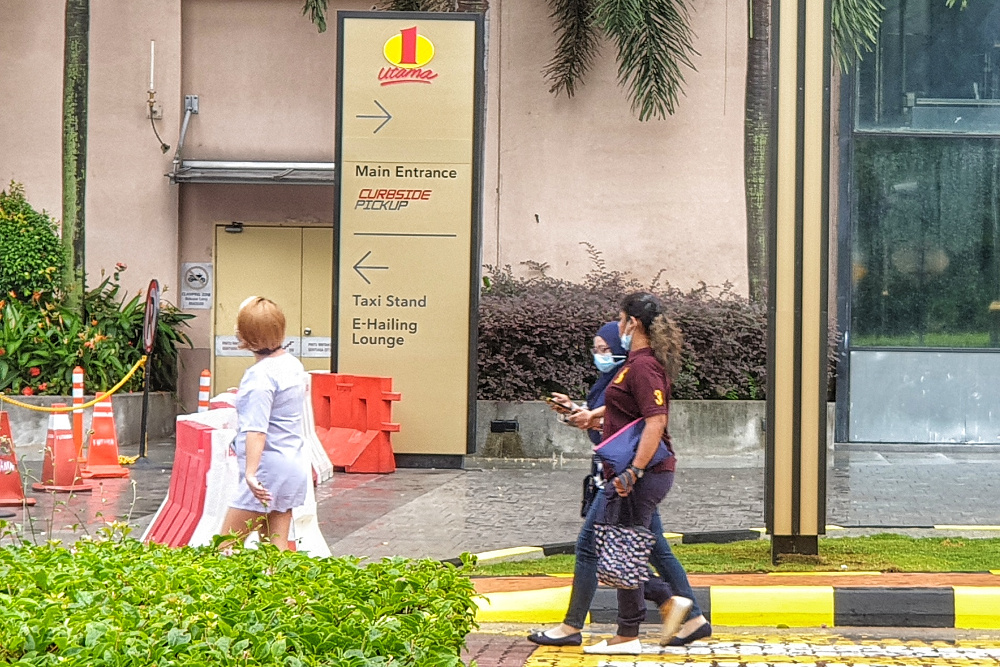 A general view of the 1 Utama shopping centre in Petaling Jaya October 11, 2020. u00e2u20acu201d Picture by Ahmad Zamzahuri