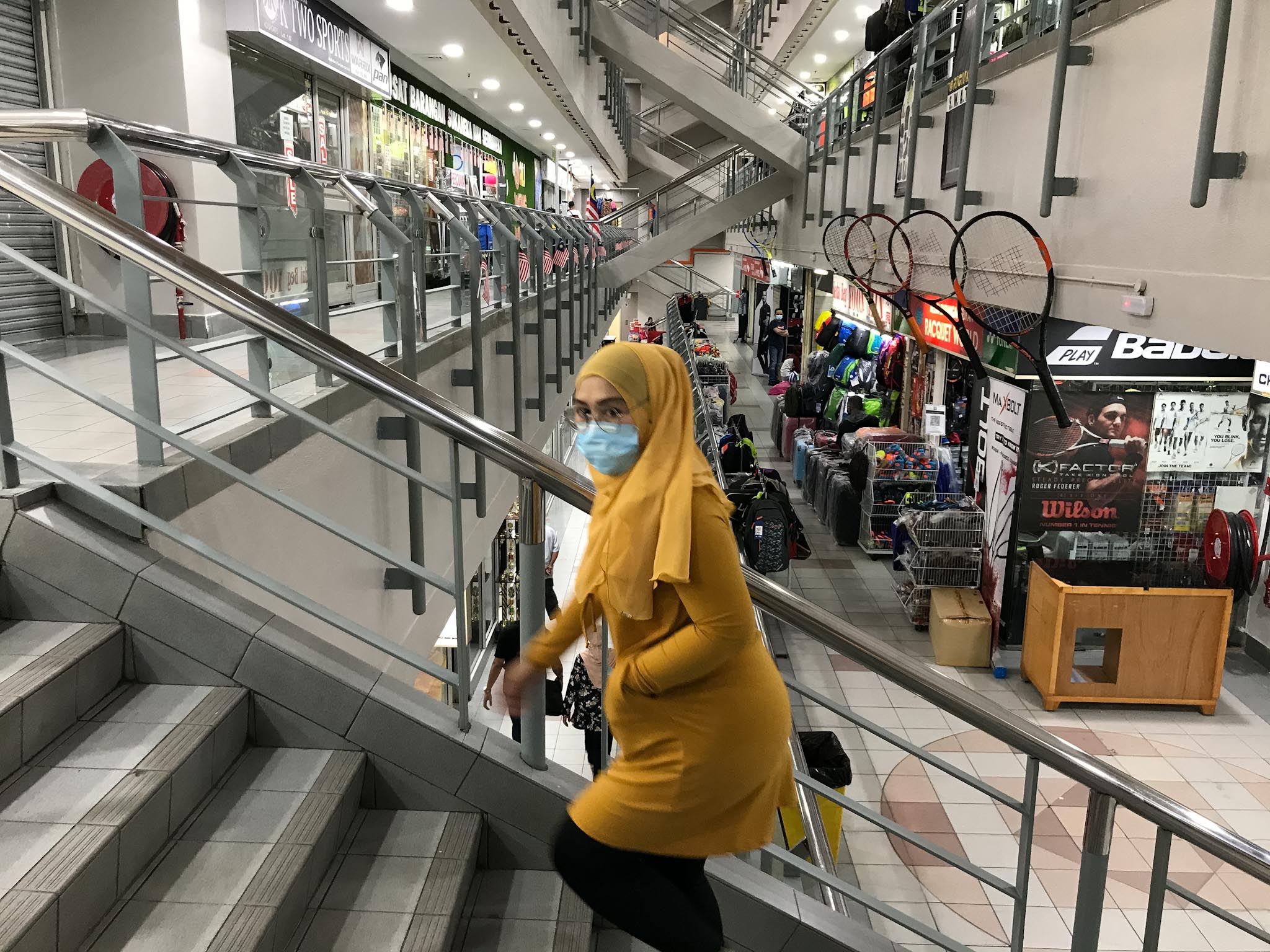 Malaysian Retail Chain Association said in May that up to 30 per cent of its members, comprising restaurants and retail chains, expect to lay workers off for the remaining year. — Picture by Hari Anggara