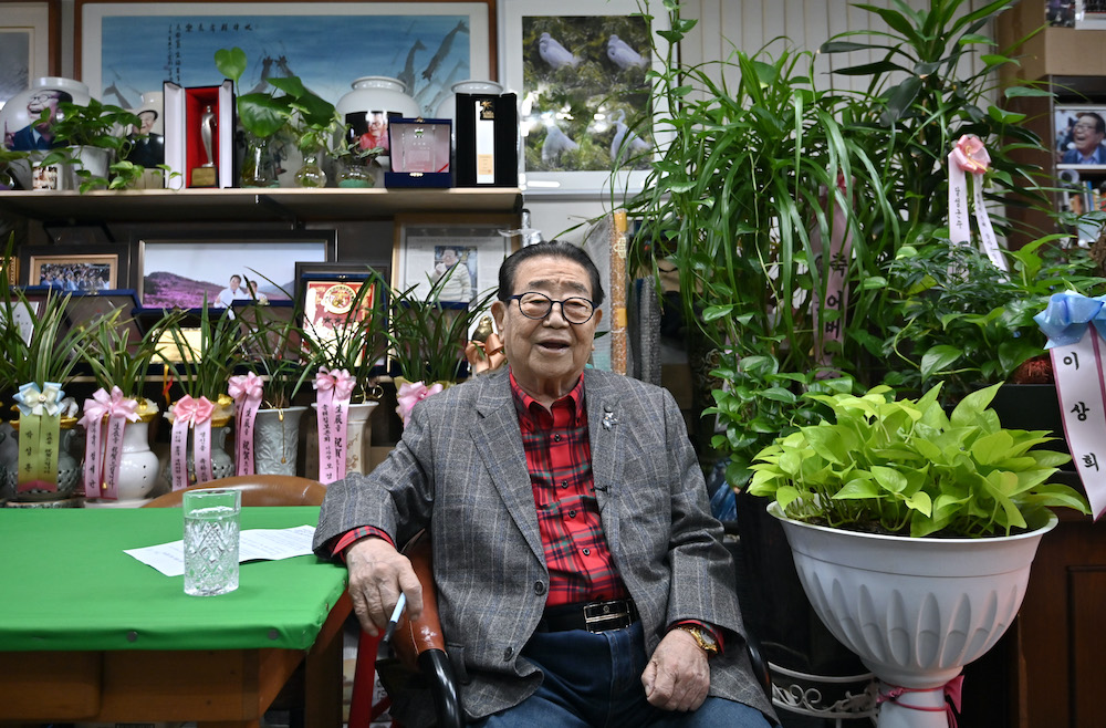 South Korean television host Song Hae speaking during an interview with AFP at his office in Seoul October 20, 2020. u00e2u20acu201d AFP pic