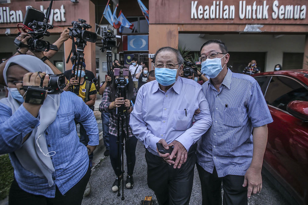 DAP veteran Lim Kit Siang and DAP secretary-general Lim Guan Eng leave PKRu00e2u20acu2122s headquarters after meeting with Pakatan Harapan presidential council in Petaling Jaya October 29, 2020. u00e2u20acu201d Picture by Hari Anggara
