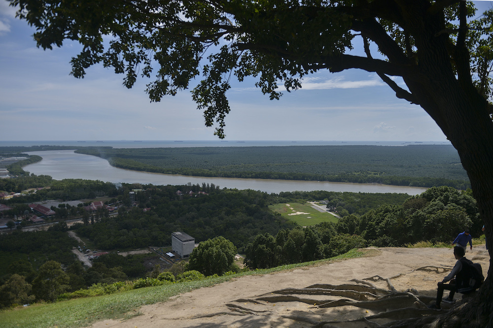A general view of Sungai Langat from the top of Jugra Hill in Banting October 29, 2020. u00e2u20acu201d Picture by Miera Zulyana