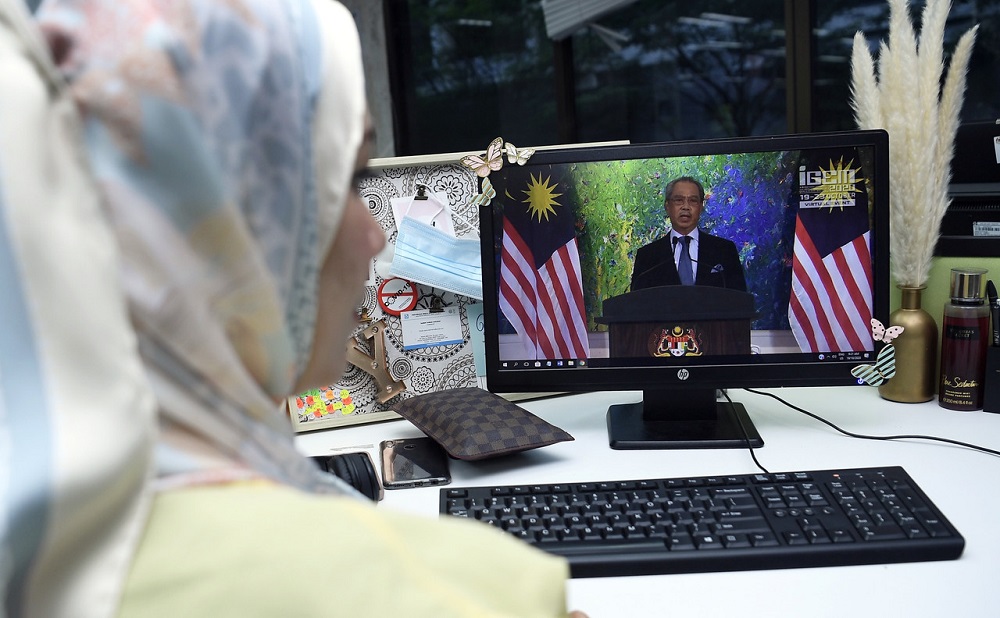 Prime Minister Tan Sri Muhyiddin Yassin delivers his speech during the International Conference and Exhibition of Malaysian Green Technology and Eco Products 2020 in Kuala Lumpur October 19, 2020. u00e2u20acu201d Bernama pic