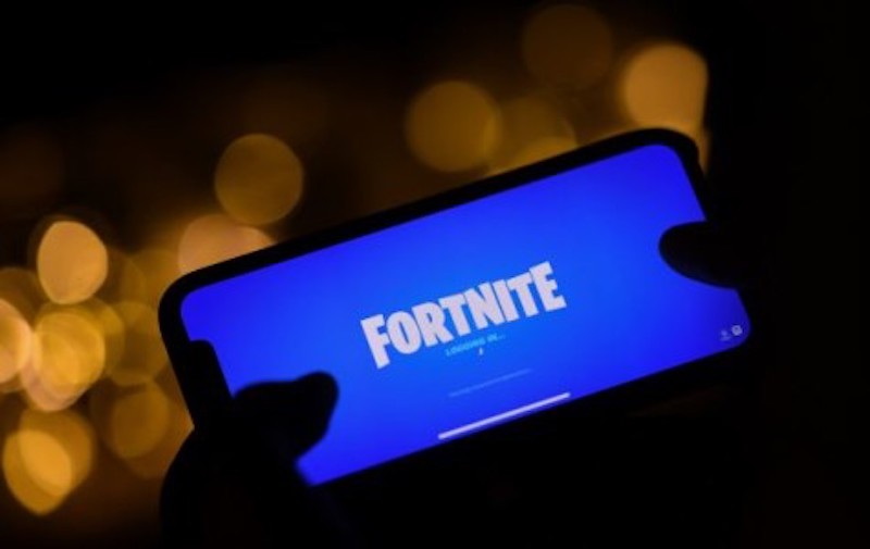 Due to the legal row, Fortnite fans using iPhones or other Apple devices no longer have access to the latest game updates, including the new season released at the end of August. u00e2u20acu2022 AFP-Relaxnews pic