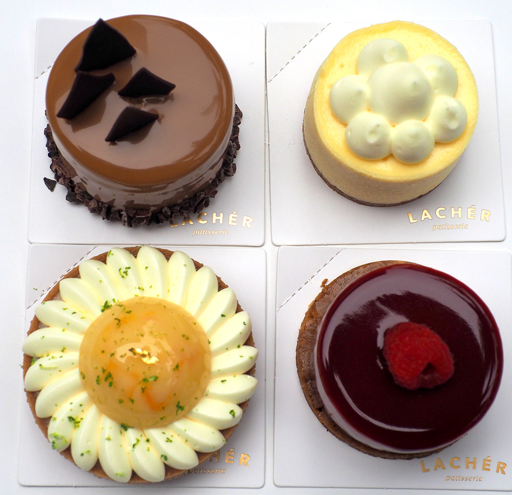 The Afternoon Treat set is great for those who love lighter, tangy flavours and chocolate.