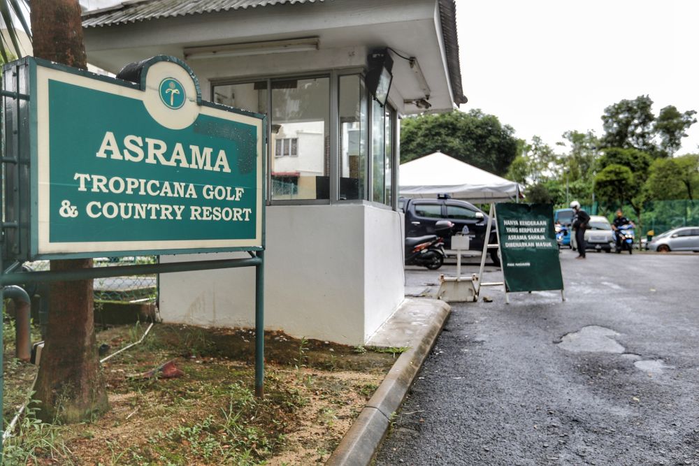 A general view of the Tropicana Golf and Country Resort's dormitory for workers in Petaling Jaya October 11, 2020. u00e2u20acu201d Picture by Ahmad Zamzahuri