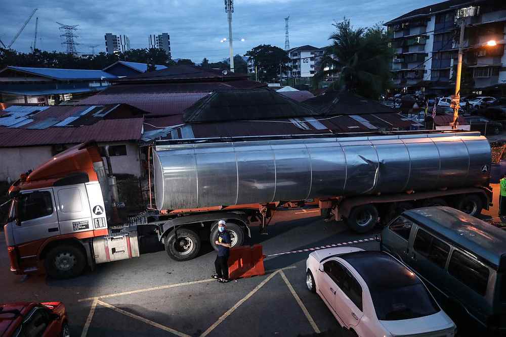 One of the water tankers used for distribution at Batu Caves on October 19, 2020. u00e2u20acu201d Picture courtesy of Facebook/ Ebit Lew