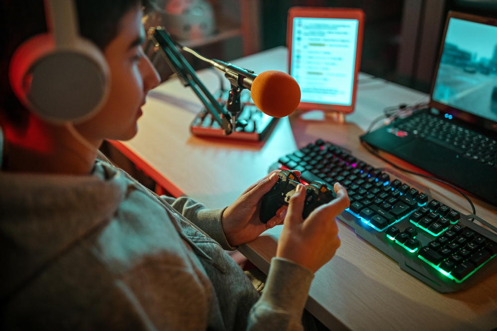 u00e2u20acu02dcCall of Duty: Black Ops Cold Waru00e2u20acu2122 keeps progressing in the trending games ranking on Twitch. u00e2u20acu201d Picture from mixetto/Istock.com via AFP-Relaxnewsn