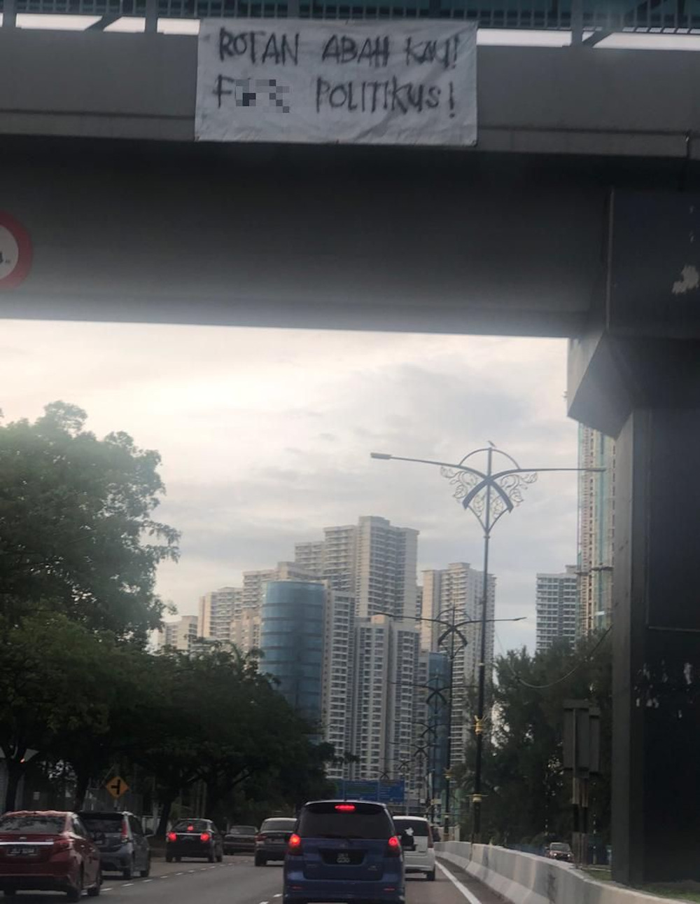 A picture of the banner with vulgar insults along the Danga Bay stretch in Johor Baru October 7, 2020. u00e2u20acu201d Picture from Facebook