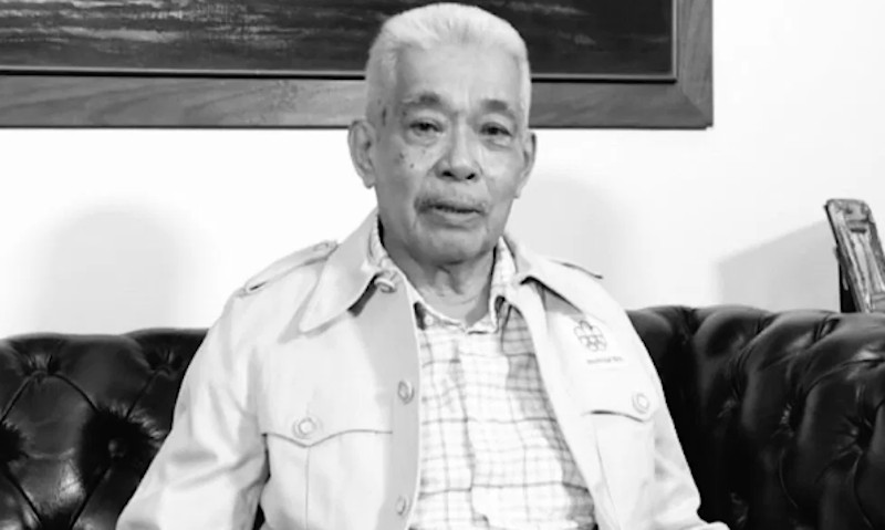 The funeral prayer service for the late Zulkarnain Hassan was held at the Al-Hidayah Mosque and he was laid to rest at the Section 9 Muslim Cemetery in Kota Damansara. u00e2u20acu201d Picture from Twitter/bernamaradio