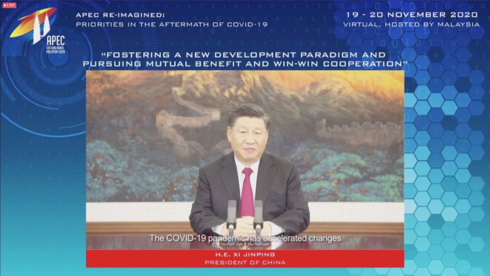 Chinau00e2u20acu2122s President Xi Jinping speaks during a CEO Dialogue forum via video link, ahead of the Asia-Pacific Economic Cooperation (Apec) leadersu00e2u20acu2122 summit, hosted by Apec Malaysia, November 19, 2020. u00e2u20acu201d Apec Ceo Dialogues Malaysia 2020 via Reuters