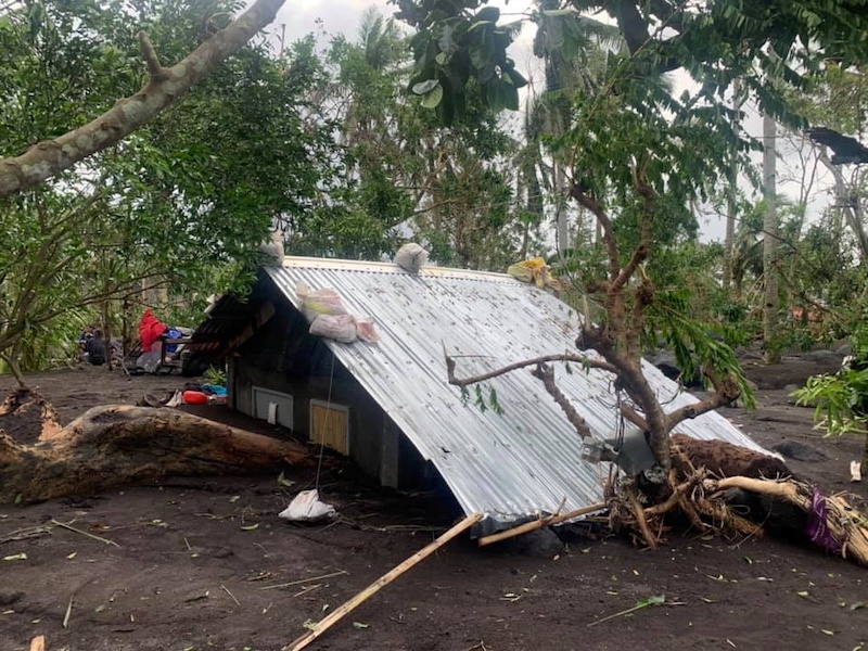Ten dead, three missing as 2020's strongest typhoon slams Philippines ...