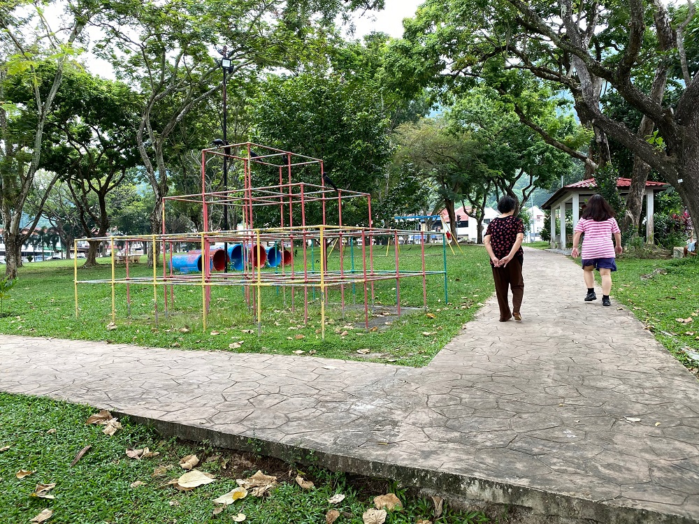 People exercise at a park located at Island Glades in Penang November 13, 2020. — Picture by Steven KE Ooi