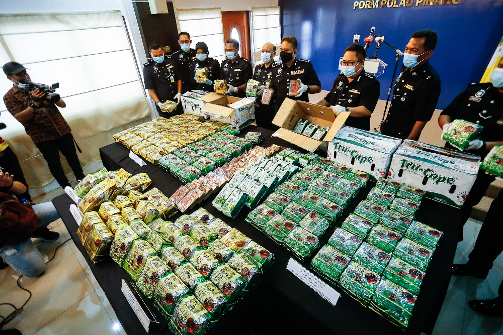 Penang CPO Datuk Sahabudin Abd Manan speaks to the press regarding a recent drug bust in Penang on November 20, 2020. u00e2u20acu201d Picture by Sayuti Zainudin