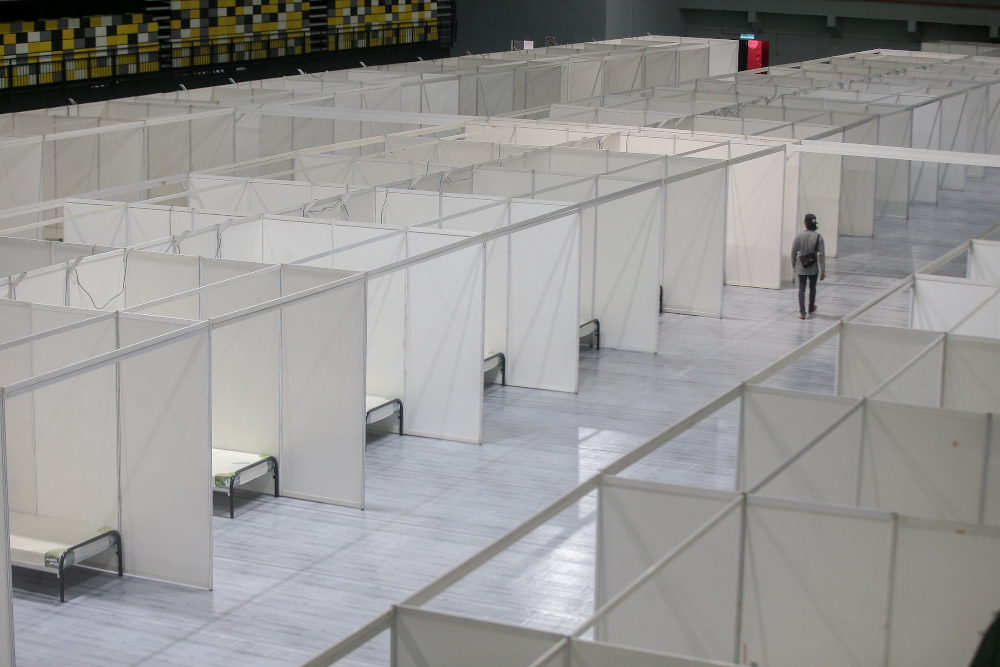 The Perak state government had prepared low-risk Covid-19 quarantine centre at the Dewan Arena Badminton Perak in Ipoh to accommodate patients with zero symptoms November 23, 2020. u00e2u20acu201d Picture by Farhan Najib  