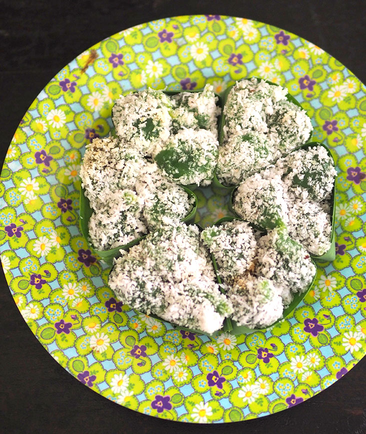 Dapur Cho Cho's 'onde onde' is sent up from Melaka including their unusual 'onde onde mabok' that has a liquid 'gula Melaka' centre laced with Kahlua